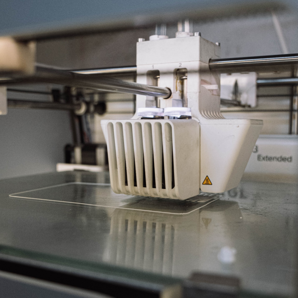 3D printing in traditional manufacturing